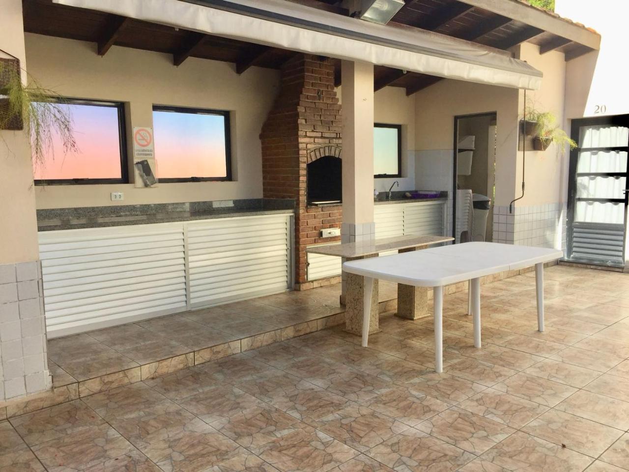 Villagio Em Bertioga Exterior photo